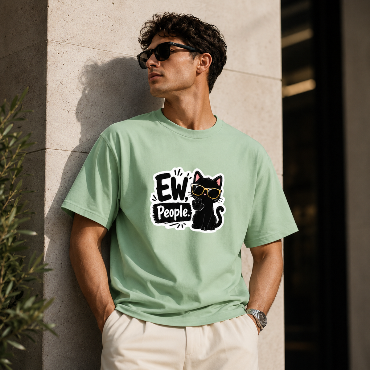 Cool Cat - Unisex Classic T-Shirt